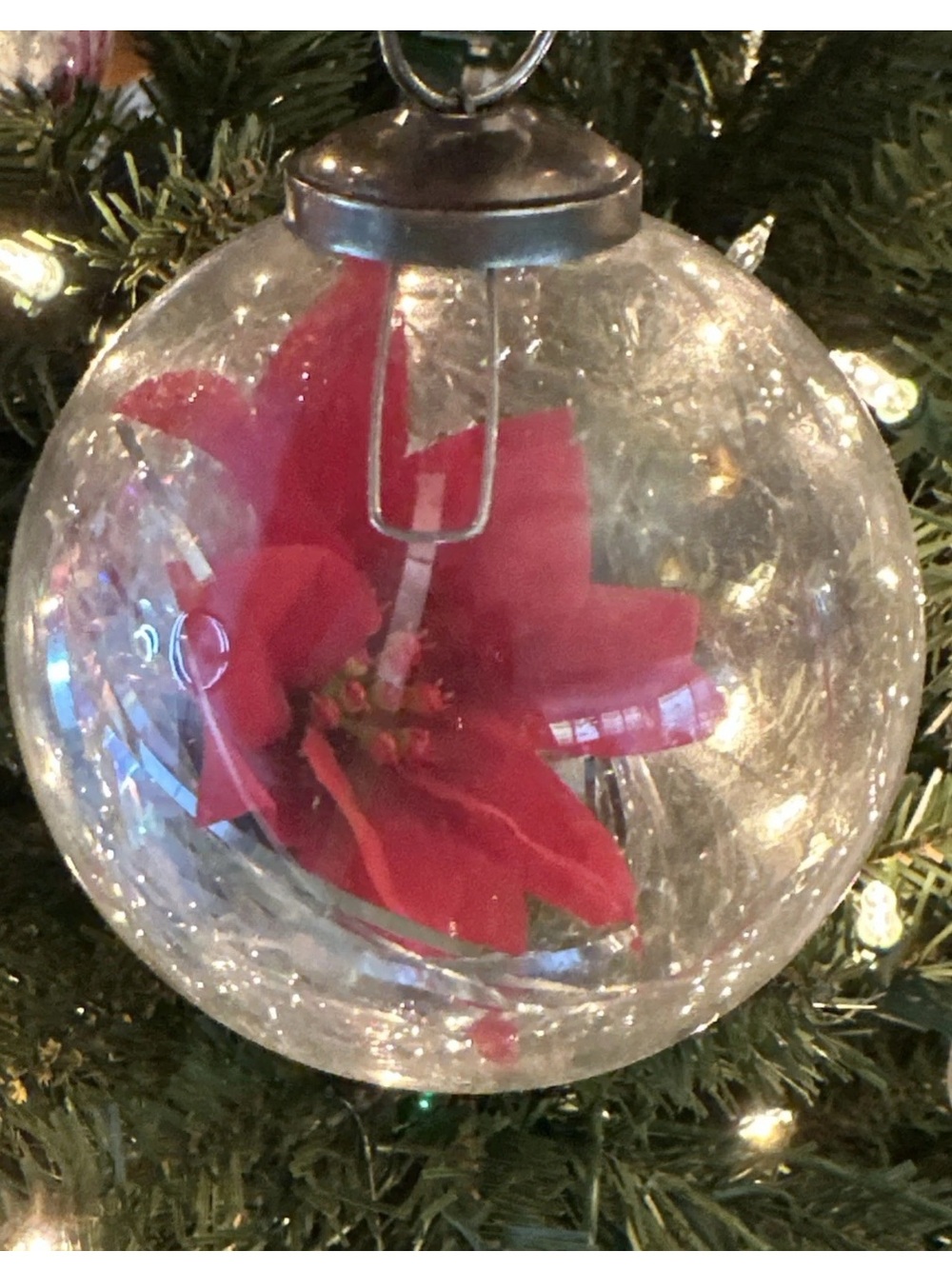 Clear Glass KUGEL Christmas Ball Ornament TINSEL POINSETTIA INSIDE